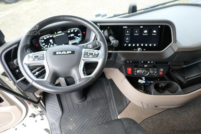 Стандартний тягач DAF XG 530 FT 4x2, Intarder, 2x Tank, Standklima