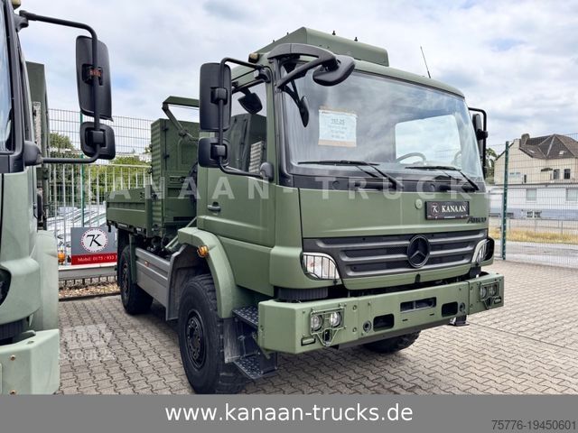 Furgoneta pick-up MERCEDES-BENZ 1018 Atego 4x4 Allrad Miltär Camper 818