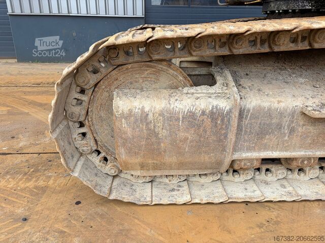 Гусеничный экскаватор Caterpillar 330C