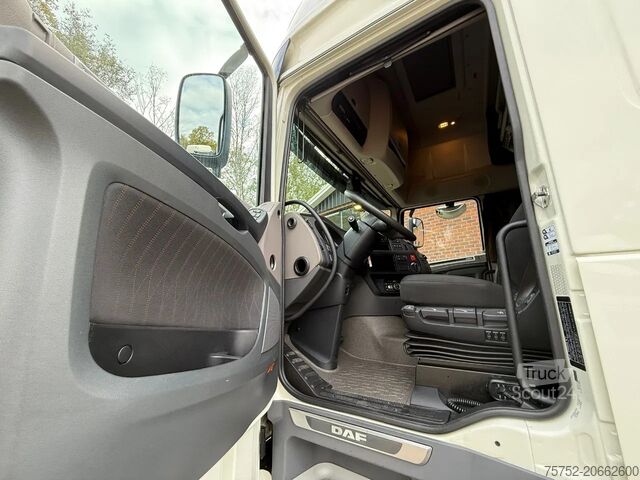 Standard-SZM DAF XF 480 SSC Super Space Smarttacho 2 2x tank LED...