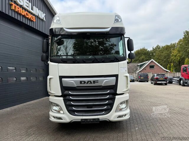 Standard-SZM DAF XF 480 SSC Super Space Smarttacho 2 2x tank LED...