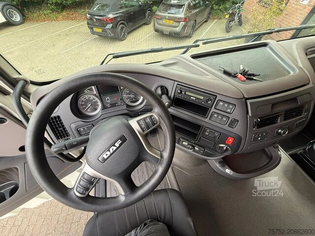 Standard-SZM DAF XF 480 SSC Super Space Smarttacho 2 2x tank LED...