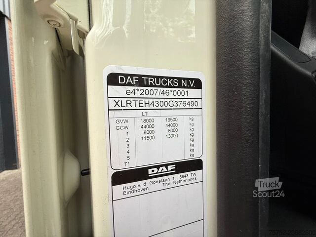 Standard-SZM DAF XF 480 SSC Super Space Smarttacho 2 2x tank LED...