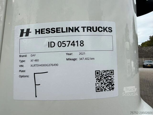 Standard-SZM DAF XF 480 SSC Super Space Smarttacho 2 2x tank LED...