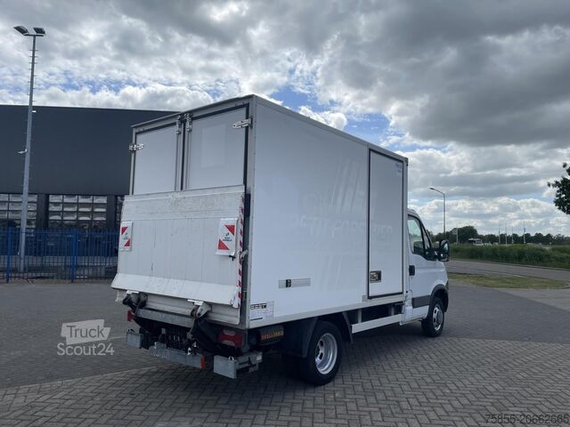 Kuffert Iveco Daily 35C11 Closed Box / 88.000 KM Original  / ...