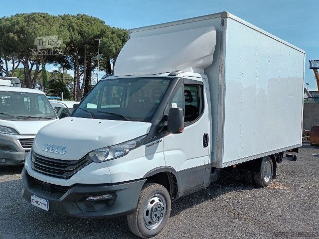 Камион-фургон IVECO 35C14