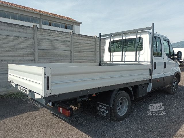 Камион с платформа IVECO 35C14