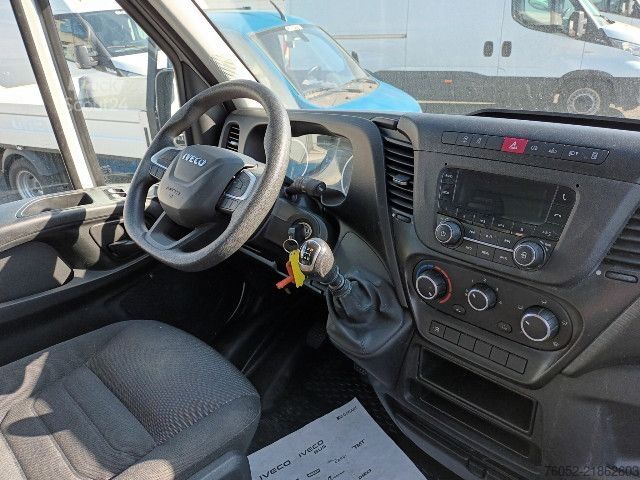 Skriňové nákladné vozidlo IVECO 35C14
