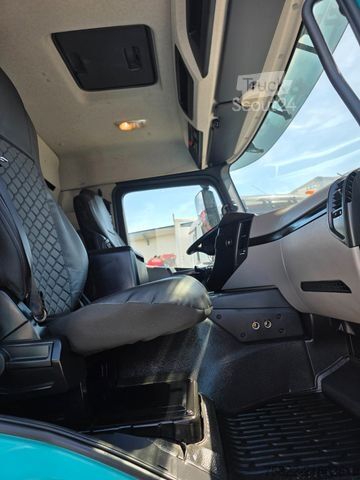 Tovorno vozilo s ravno platformo in ponjavo MERCEDES-BENZ Antos 2536 / Schiebe Plane / WENIG KM