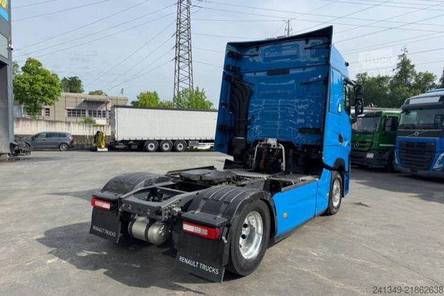 Trattore stradale standard RENAULT T520 4x2
