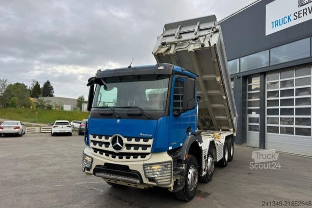Sklápěcí vůz MERCEDES-BENZ Arocs 3246 8x4 Moser 3S