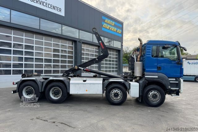 Ruloninė konteinerinė savivartis MAN TGS 35.480 8x4 Hiab 26T