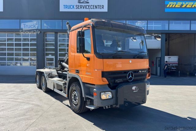 Annan MERCEDES-BENZ Actros 2644 6x4 Hiab 21T