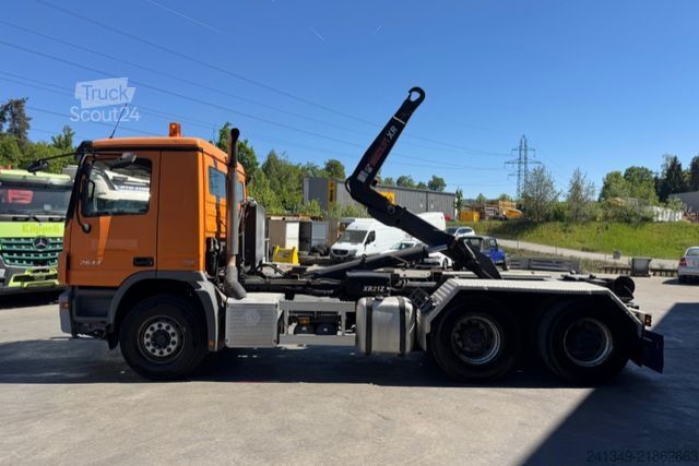 Annan MERCEDES-BENZ Actros 2644 6x4 Hiab 21T