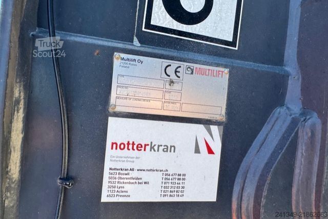 Cits MERCEDES-BENZ Actros 2644 6x4 Hiab 21T Salzstreuer &...
