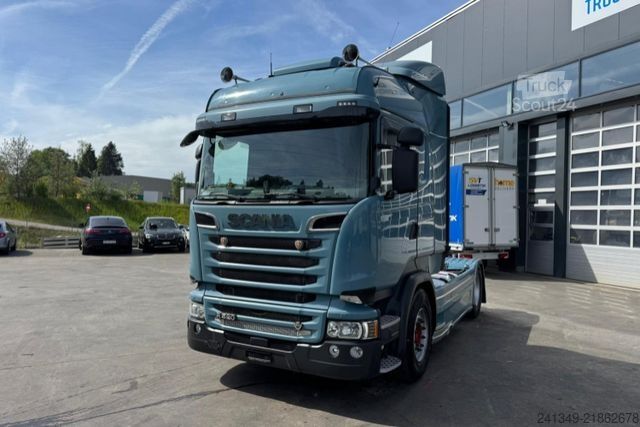 Standart çekici ünitesi SCANIA R520 V8 4x2