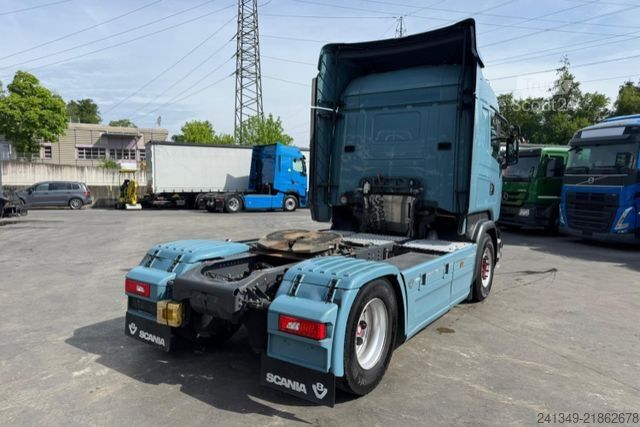 Standard SZM SCANIA R520 V8 4x2