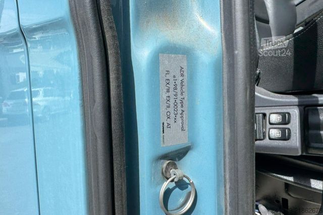 Standard SZM SCANIA R520 V8 4x2