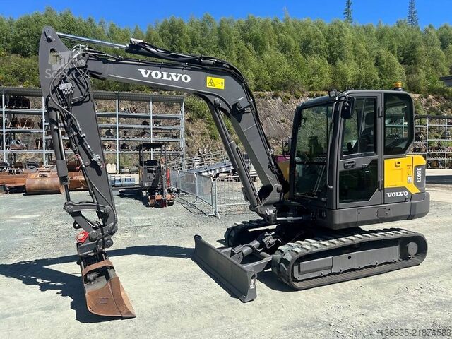 Mini-escavadora Volvo EC 60 E