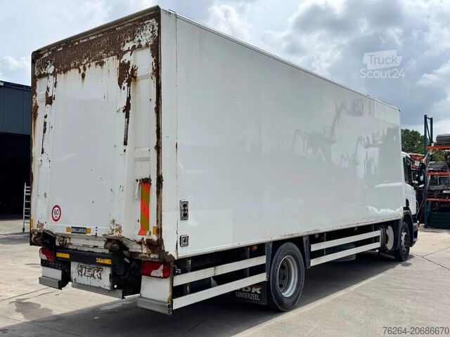 Resväska Scania P230 BAKWAGEN MANUEEL