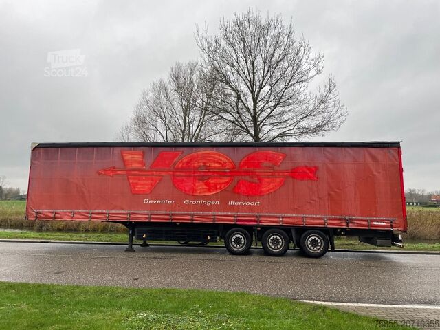 Curtain sided Schmitz Cargobull N/A Curtainside / Discbakes / Schmitz Axles