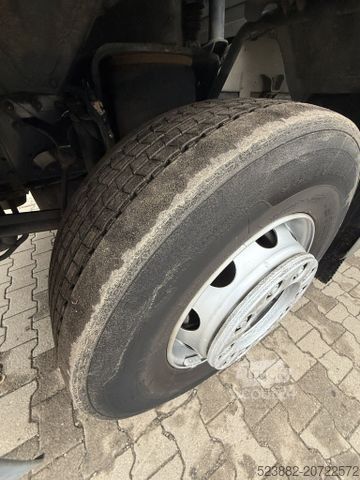 Chladírenský vůz MAN TGM 18.290 Carrier SUPRA950MT*3Kammer*LBW2t*8m