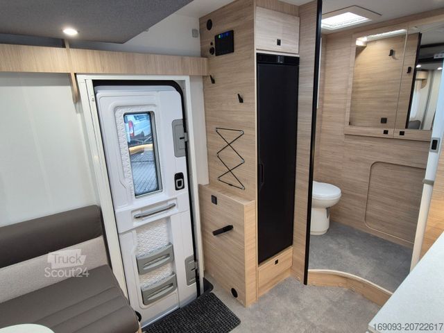 Ημιενσωματωμένο αυτοκινούμενο τροχόσπιτο CHAUSSON 640 Ultimate Line *MJ26*Arctic*Automatik*Solar