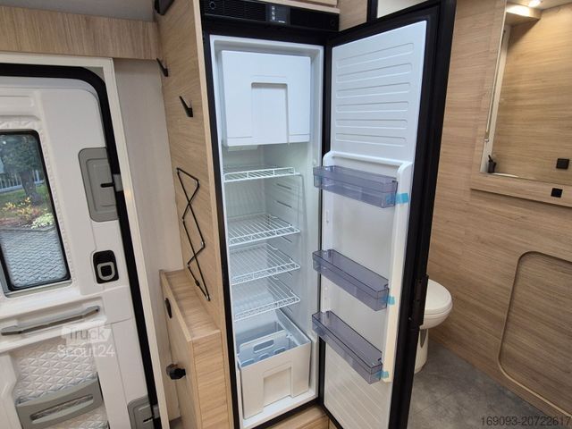 Ημιενσωματωμένο αυτοκινούμενο τροχόσπιτο CHAUSSON 640 Ultimate Line *MJ26*Arctic*Automatik*Solar