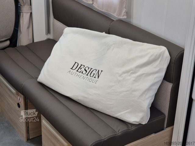 Ημιενσωματωμένο αυτοκινούμενο τροχόσπιτο CHAUSSON 640 Ultimate Line *MJ26*Arctic*Automatik*Solar