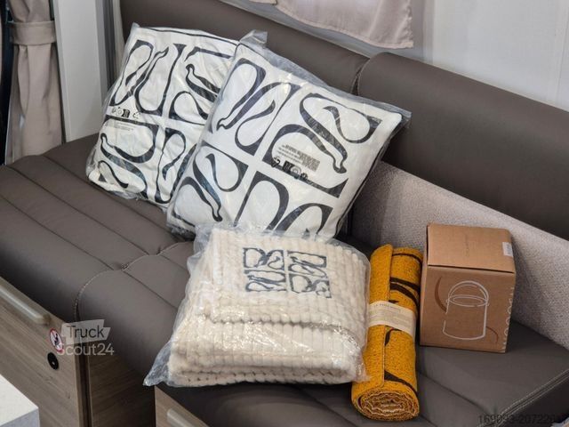 Ημιενσωματωμένο αυτοκινούμενο τροχόσπιτο CHAUSSON 640 Ultimate Line *MJ26*Arctic*Automatik*Solar