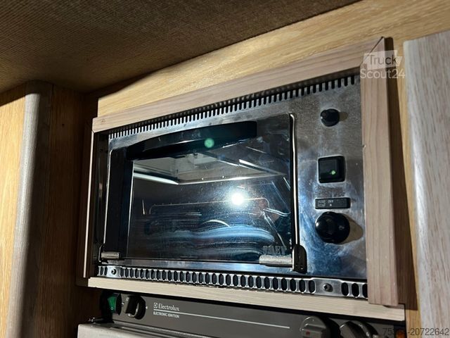 Integriertes Wohnmobil TABBERT FFB 680 Classic Fiat 2.5 Diesel Solar Hubbett Tv