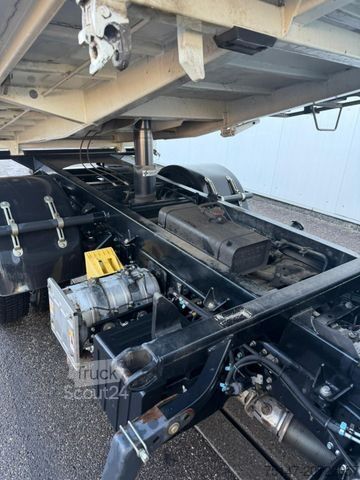 Трёхсторонний самосвальный фургон FUSO Canter 7C18 Meiller 3-Sitzer AHK Klima