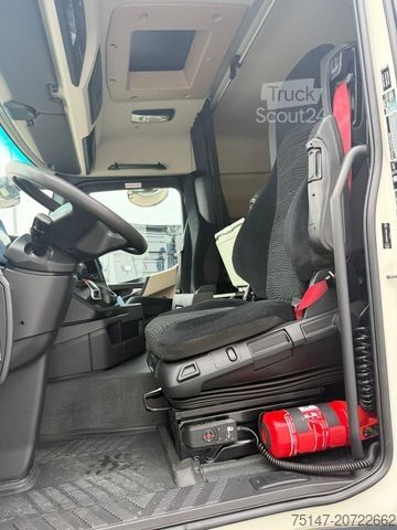 Gefahrgut LKW MERCEDES-BENZ 1843 LS Actros ADR Retarder ACC