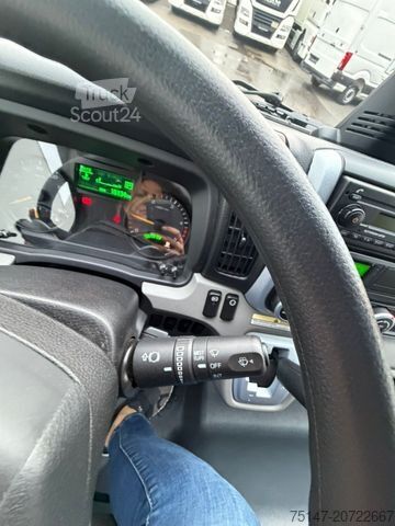 Plachtová dodávka FUSO 7C18 Schiebeplane LBW BÄR