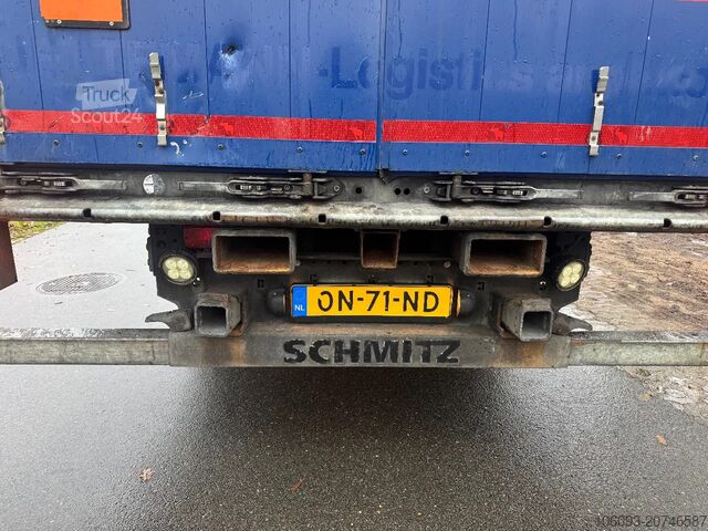 Sliding tarpaulins Schmitz Cargobull 3-ass schuifzeilen oplegger,  Kooiaapaansl,  He...