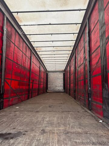 Sliding tarpaulins Schmitz Cargobull 3-ass schuifzeilen oplegger,  Kooiaapaansl,  He...