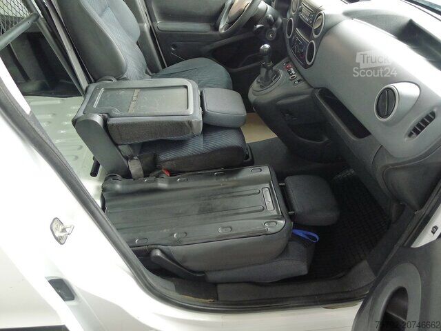 Aangepaste bestelwagen Peugeot Partner 3-Sitzer