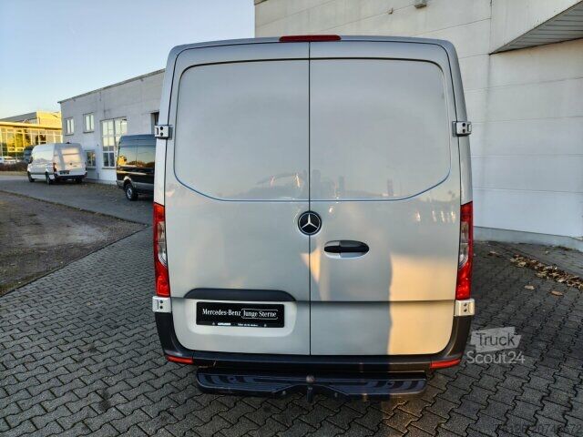 Slēgtais furgons Mercedes-Benz Sprinter 214 CDI L1H1 AHZV+NAVI+MBUX+DAB+