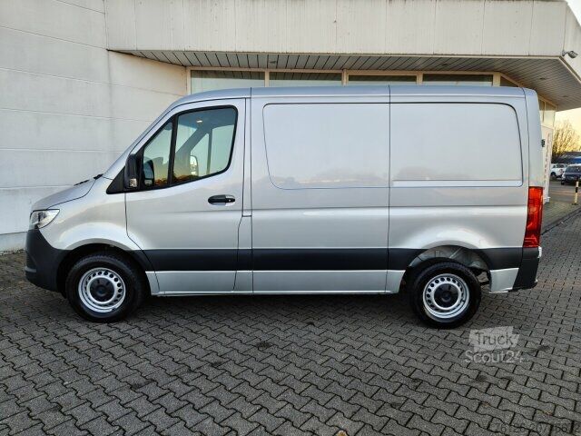Slēgtais furgons Mercedes-Benz Sprinter 214 CDI L1H1 AHZV+NAVI+MBUX+DAB+