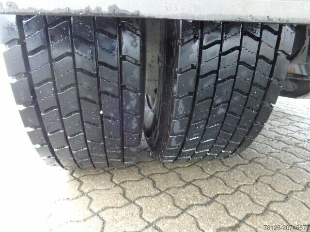 Wechselfahrgestell LKW Mercedes-Benz Actros 1832L Sitz-Liegen-Kombination/LBW/245Tkm