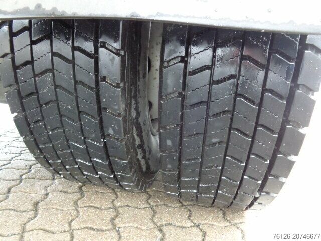 Wechselfahrgestell LKW Mercedes-Benz Actros 1832L Sitz-Liegen-Kombination/LBW/245Tkm