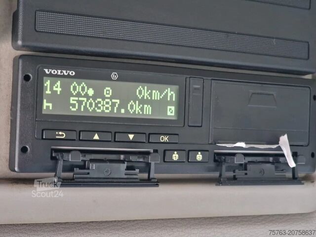 Autotransportieris Volvo FL 240 - 4x2 - Manual gearbox - Flatbed / Car t...