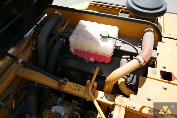 Paletli ekskavatör Caterpillar 335F LCR