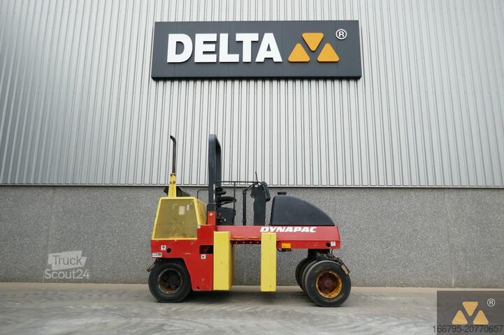 Κύλινδρος ελαστικών Dynapac CP142