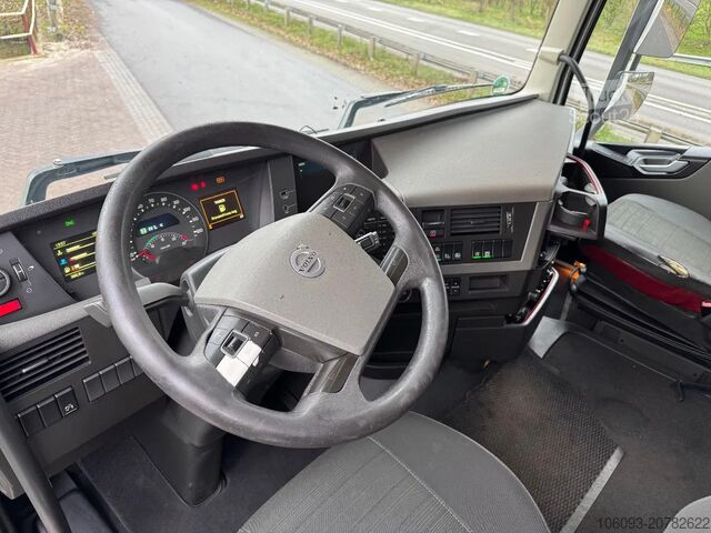 Standard-SZM Volvo FH 420 Globetrotter XL