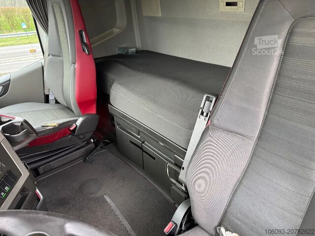 Standard-SZM Volvo FH 420 Globetrotter XL