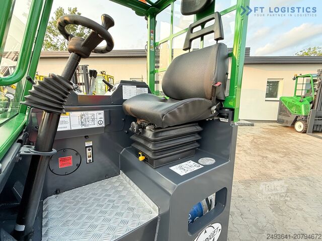 4-way forklift truck Combilift C4000CB TRIPLEX 5200MM FREE-LIFT TOP 1