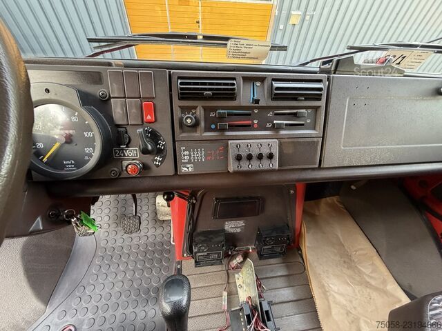 Autokran Unimog U1550 - 4x4 - 14 TKm - Feuerwehr