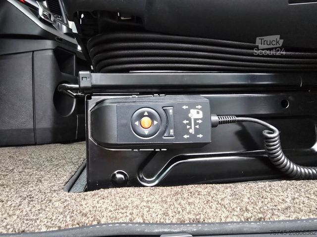 Стандартный седельный тягач MERCEDES-BENZ ACTROS 1848 * GIGA SPACE * MASSAGE * ACC * LEDER