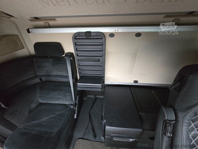 Стандартный седельный тягач MERCEDES-BENZ ACTROS 1848 * GIGA SPACE * MASSAGE * ACC * LEDER